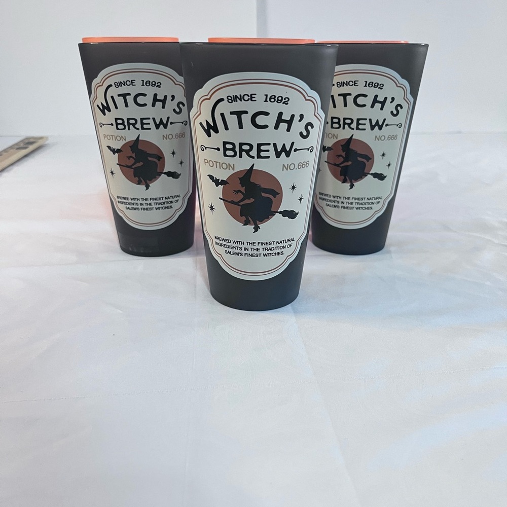 Witch’s Brew Halloween Plastic Cups Set of 6